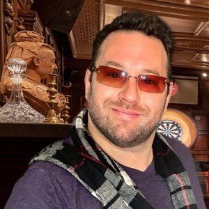 Meet your Posher, Gregory